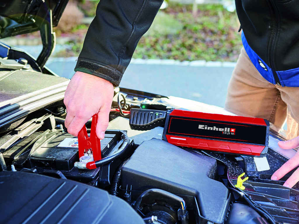 car battery is measured