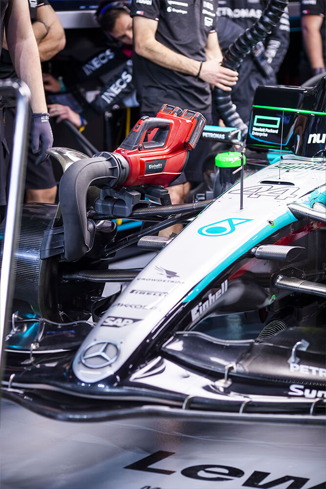 Formula 1 Mercedes car with an Einhell device.