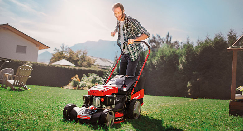 Petrol lawn top mower deals
